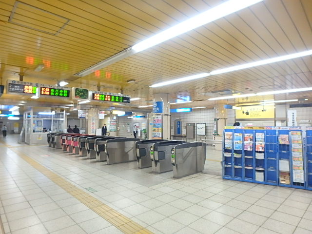 地下鉄ブルーライン戸塚駅